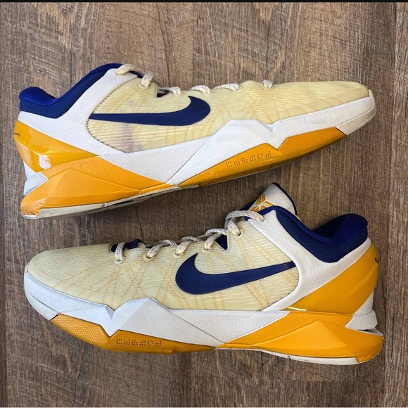 Nike Zoom Kobe VII System Lakers Home 2012